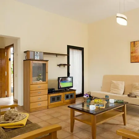 Villa La Casa Del Sol L By Holidays Fuerteventura Corralejo