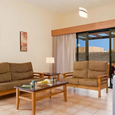 La Casa Del Sol L By Holidays Fuerteventura Вилла Коральео